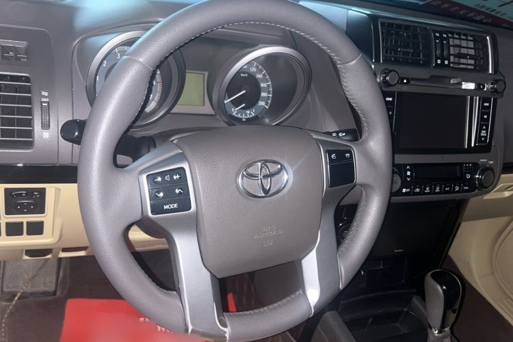 Used Toyota Prado 2015 2.7L Automatic Standard Edition Steering Wheel