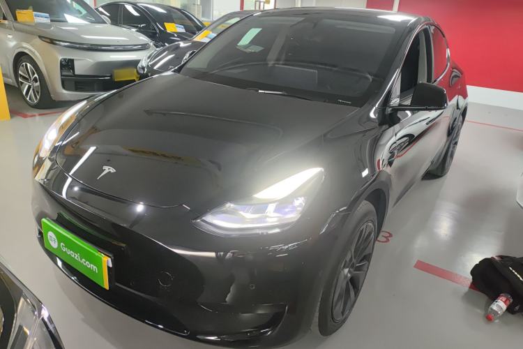 Used Tesla Model Y 2023 Rear-Wheel-Drive Version