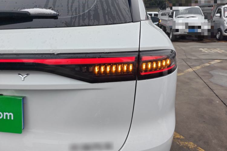 Used Chery Tiggo 8 L 2024 2.0T Two-Wheel Drive Comfort Edition 5 Seats