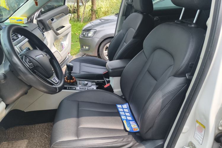 Used Haval H6 Coupe 2015 Blue Label 2.0T Manual Two-Wheel-Drive Elite Model