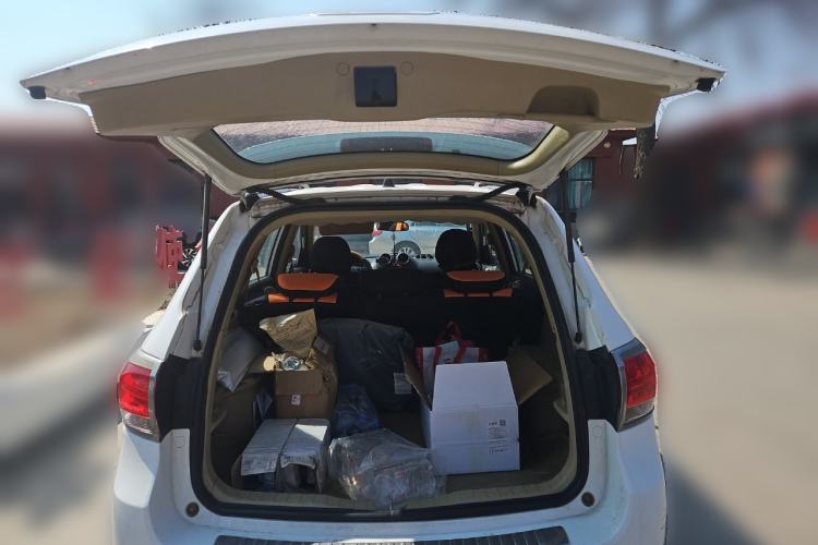 Used Haval H6 2013 Upgraded Model 1.5T Manual Two-Wheel Drive Elite Version
