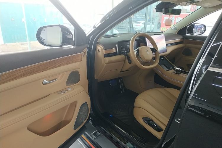 Used Hima AITO M7 2024 1.5T Rear-Drive Plus Version 5 Seats Driver Seat