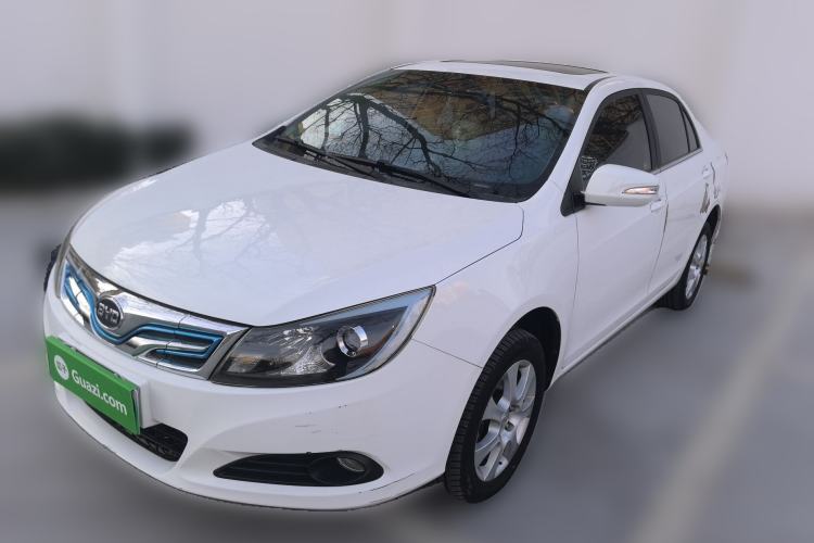 Used BYD e5 2016 300 Luxury Edition