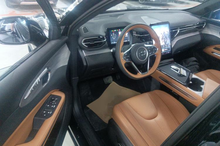 Used Bestune Yueyi 07 2025 210km Joyful Edition
