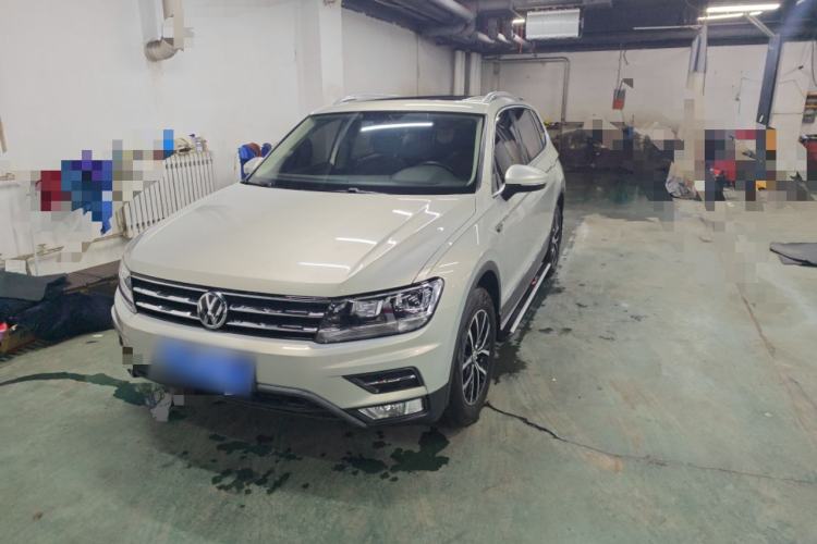 Used Volkswagen Tiguan L 2017 330TSI Automatic Two-Wheel Drive Luxury Edition