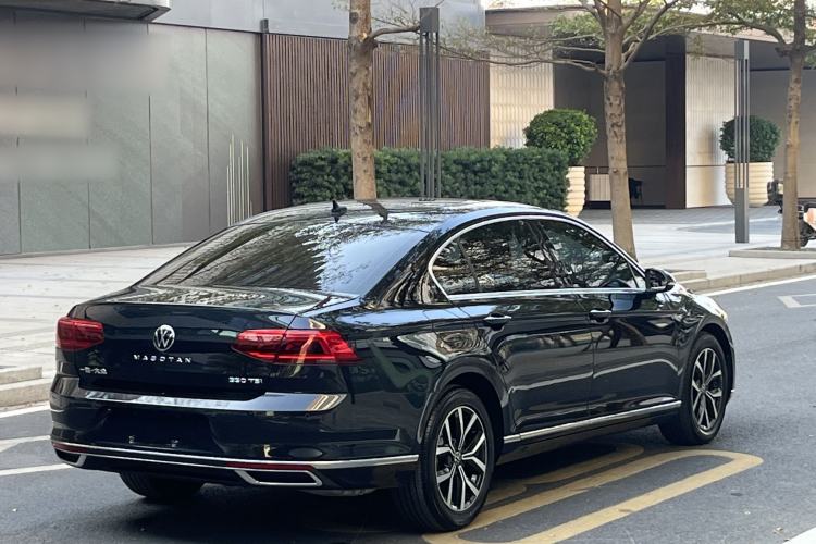 Used Volkswagen Magotan 2020 330TSI DSG Leading Model
