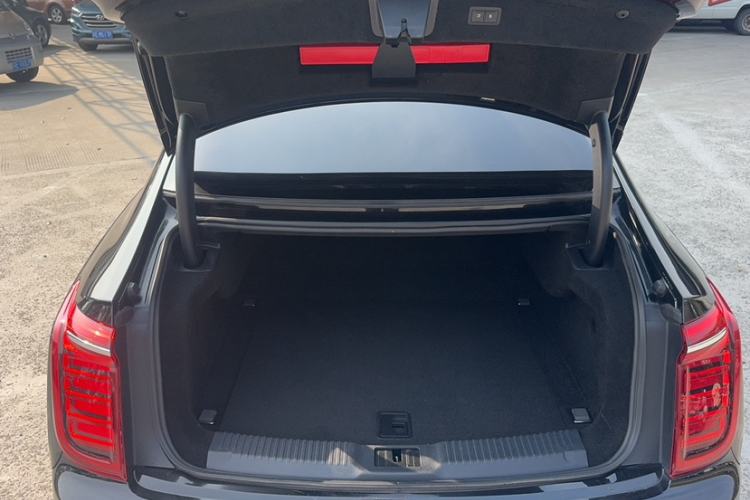 Used Hongqi H9 2020 3.0T Smart Connect Flagship Edition
