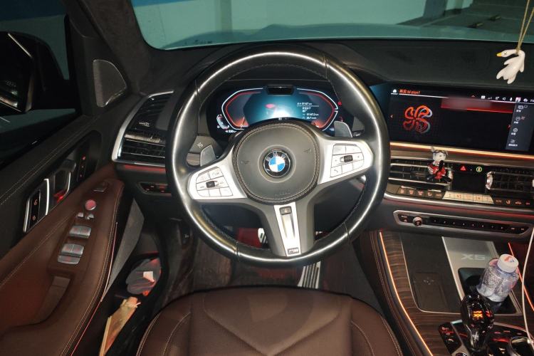 Used BMW X5 2022 Restyled xDrive 40Li Luxury Edition M Sport Package
