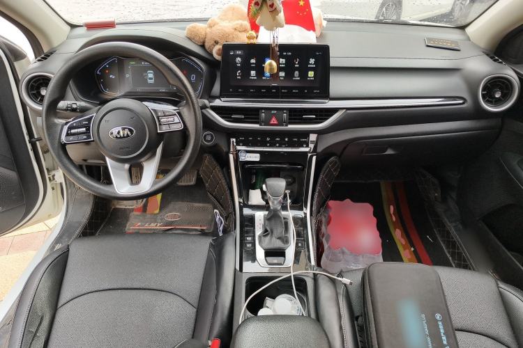 Used Kia K3 2019 1.5L CVT Smart Connectivity Version Center Console