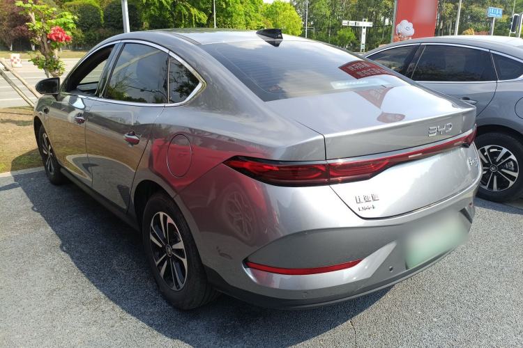 Used BYD Qin PLUS 2025 DM-i Smart Drive 120KM Superior Model
