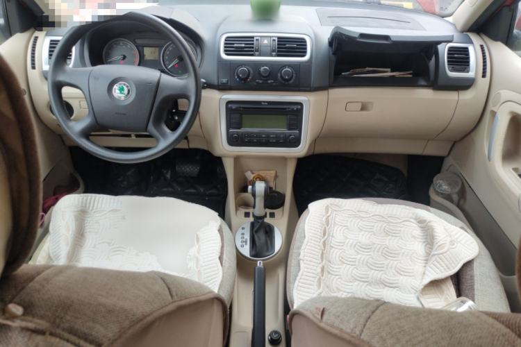 Used Skoda Fabia 2011 1.6L Automatic Crystal Edition