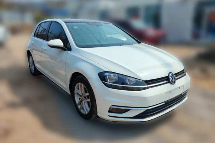 Used Volkswagen Golf 2019 280TSI DSG Comfort Version China VI Standard Front Right 45 Deg