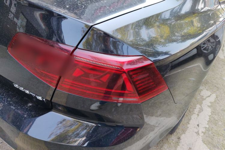 Used Volkswagen Magotan 2023 2 Million Units Commemorative Edition 330TSI DSG Luxury Version
