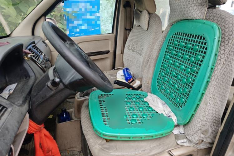 Used Wuling Rongguang 2014 1.5L S Standard Version Left Front Seat