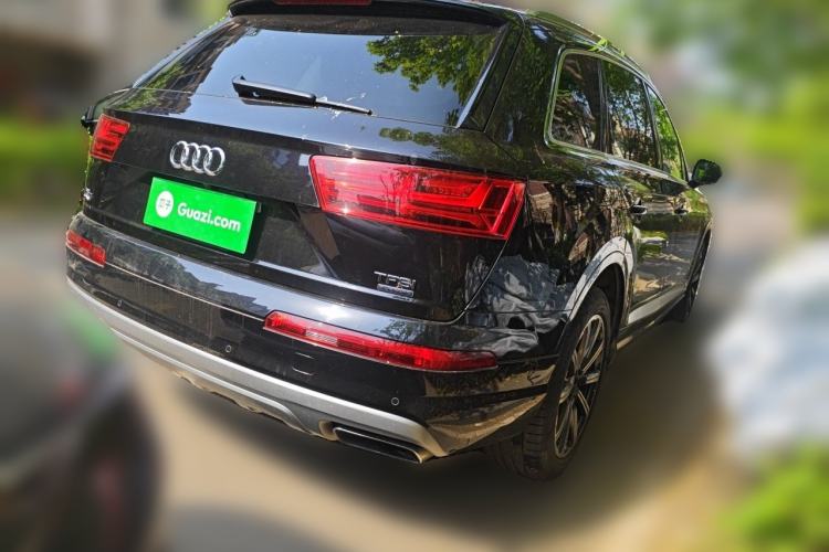 Used Audi Q7 