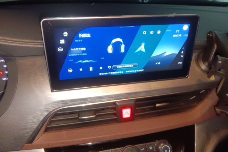 Used JAC Refine M3 2022 PLUS 1.8L 7-seater Standard Model Audio And AC Panel