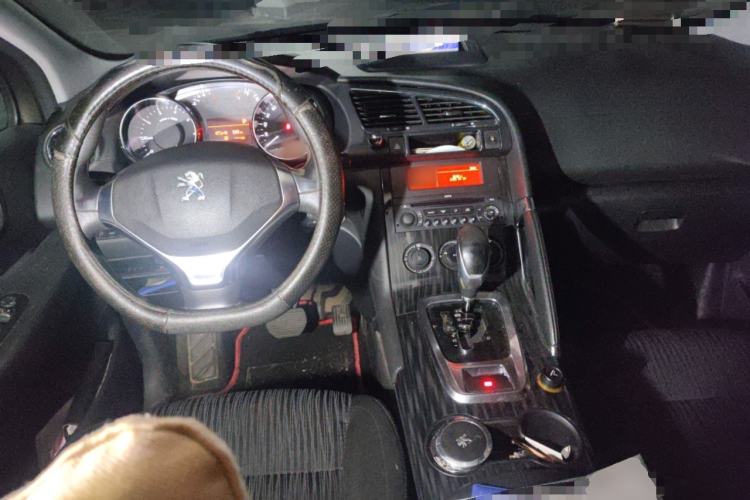 Used Peugeot 3008 2013 2.0L Automatic Classic Edition
