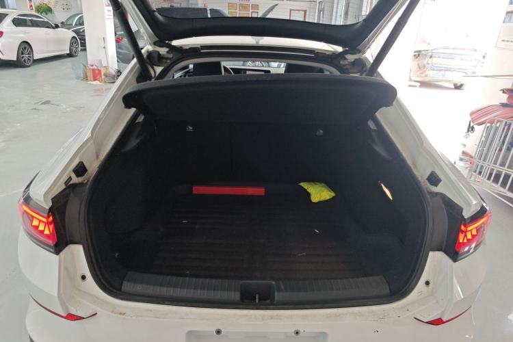 Used Volkswagen Lamando 2024 Lavida L 280TSI DSG Cool & Spicy Edition
