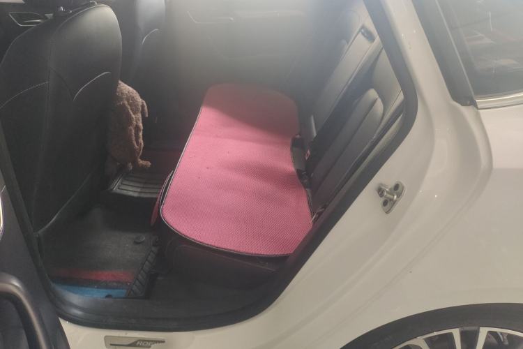 Used Roewe i6 2019 PLUS 1.6L CVT 4G Connected Luxury Deluxe Edition Left Rear Seat