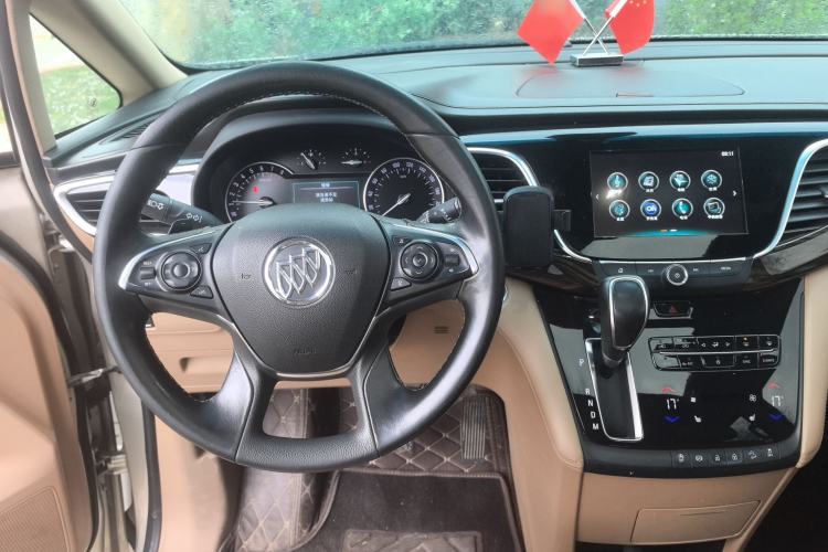 Used Buick GL8 2017 ES 28T Luxury Model China V Standard
