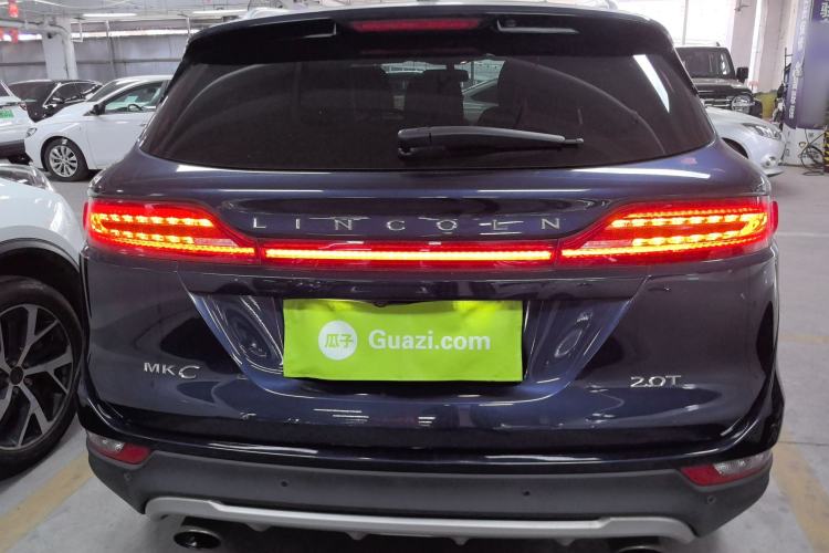 Used Lincoln MKC 2017 2.0T Two-Wheel Drive Deluxe Edition Rear