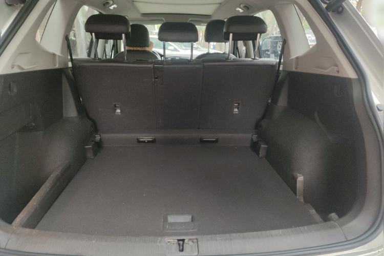 Used Volkswagen Tiguan L 2018 Facelift 330TSI Automatic Two-Wheel Drive Luxury Edition
