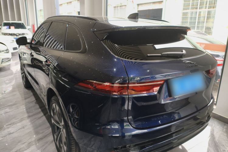 Used Jaguar F-PACE 2024 P250 R-Dynamic HSE
