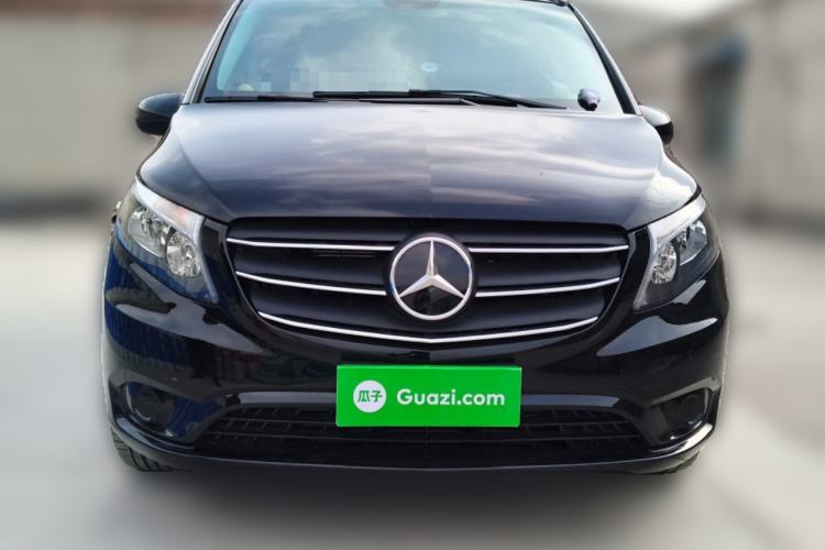 Used Mercedes-Benz Vito 2023 2.0T Elite Version 7 Seats
