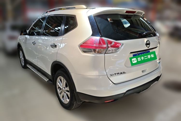 Used Nissan X-Trail 2015 2.0L CVT Comfort MAX Edition 2WD

