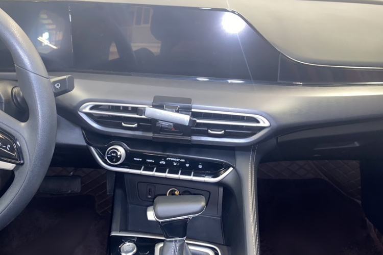 Used CHANGAN Eado 2022 PLUS 1.6L GDI CVT Elite Model