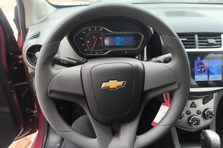 Used Chevrolet Aveo Sonic 2014 Sedan 1.4SL AT Fashion Edition Steering Wheel