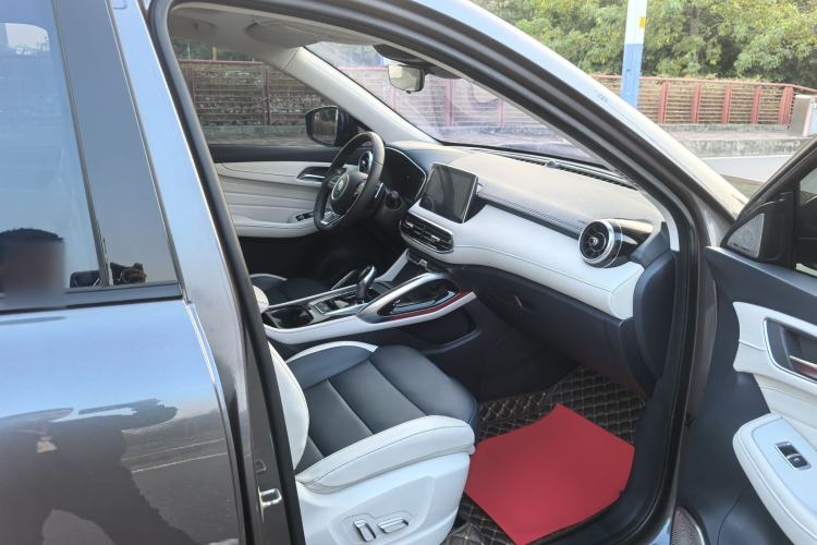 Used MG Pilot 2021 400TGI Automatic Two-Wheel Drive Trophy Flagship Edition
