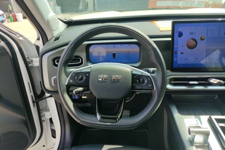 Used BAIC Off-Road BJ30 2024 1.5T Magic Electric Drive Advanced Version Steering Wheel