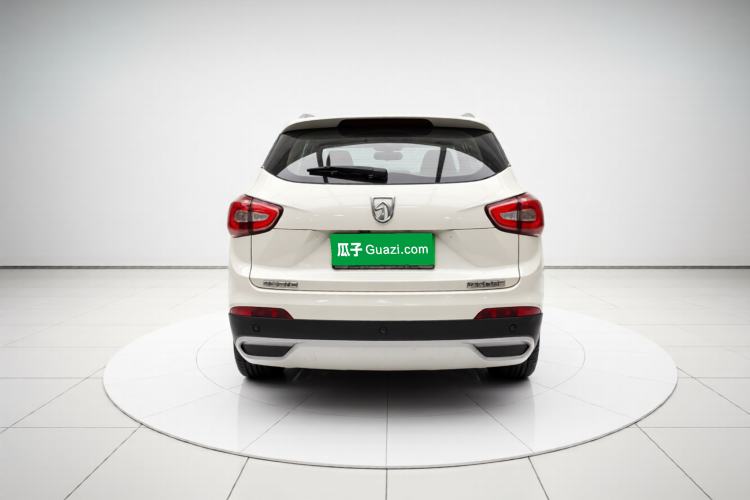 Used Baojun 510 2017 1.5L Manual Fashion Model
