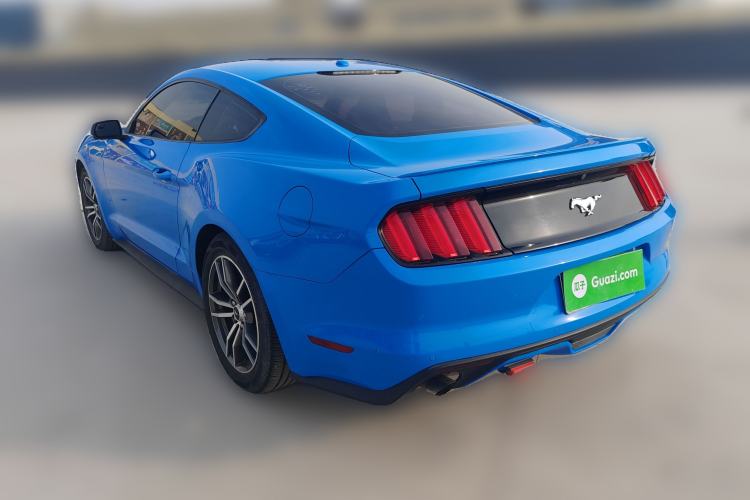 Used Ford Mustang 
