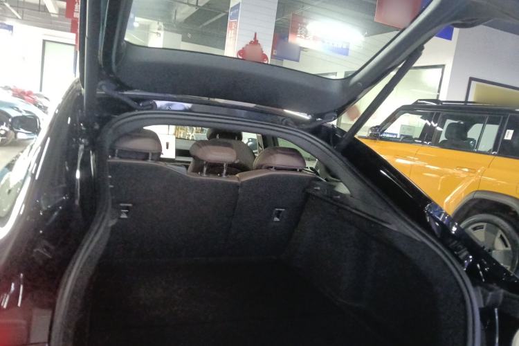 Used CHANGAN NEVO A07 2026 Model Ultra-Long Blue Whale Range-Extending 310 Luxury Edition
