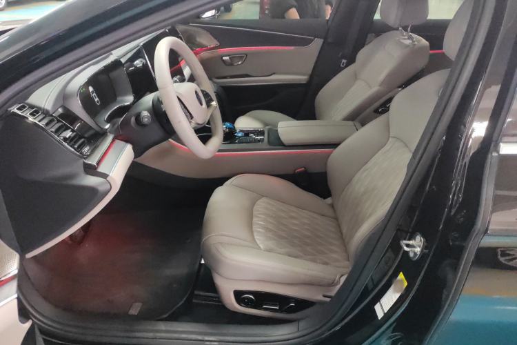 Used BYD Han 2025 DM-i Intelligent Driving Edition 125KM LiDAR Flagship Model
