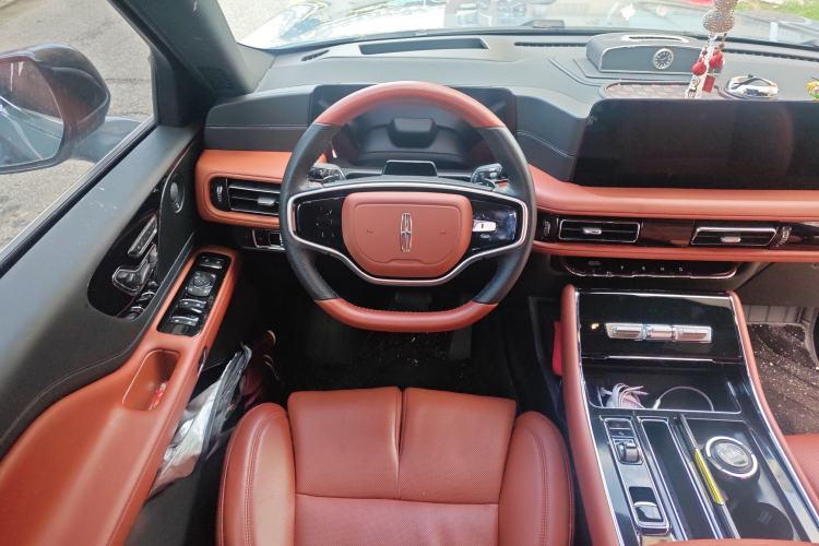 Used Lincoln Aviator 2024 3.0T V6 All-Wheel-Drive Luxury Edition Six Seats