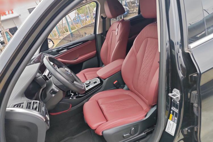 Used BMW iX3 2023 Leading Model