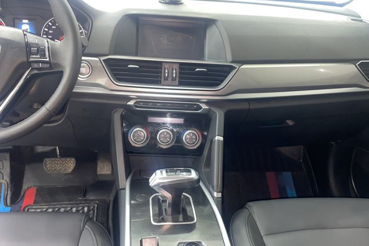 Used Haval H6 2018 Sport Edition 1.5T Automatic Two-Wheel Drive Elite Model China V Standard