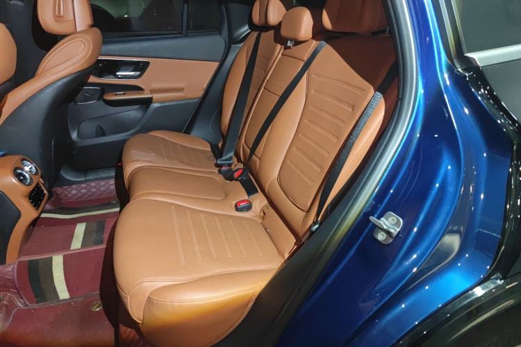 Used Mercedes-Benz GLC 2023 GLC 300 L 4MATIC Dynamic Edition 5-seater
