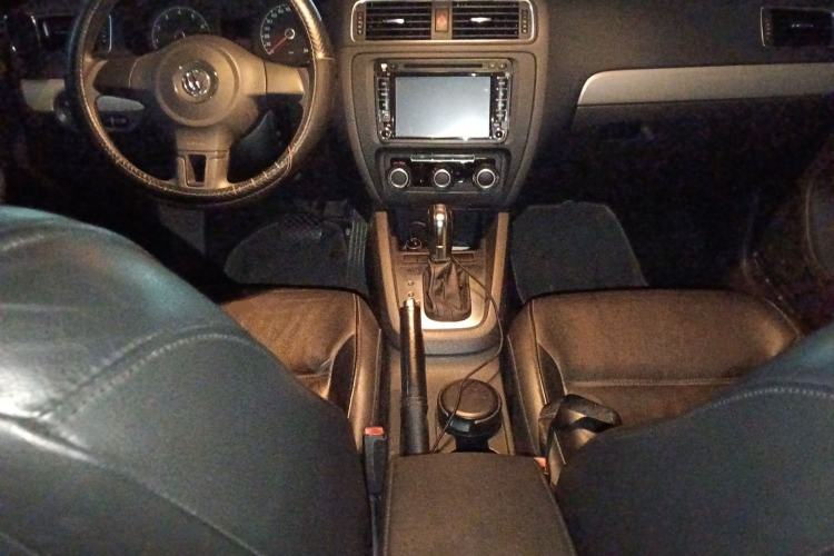 Used Volkswagen Sagitar 2012 1.6L Automatic Comfort Edition