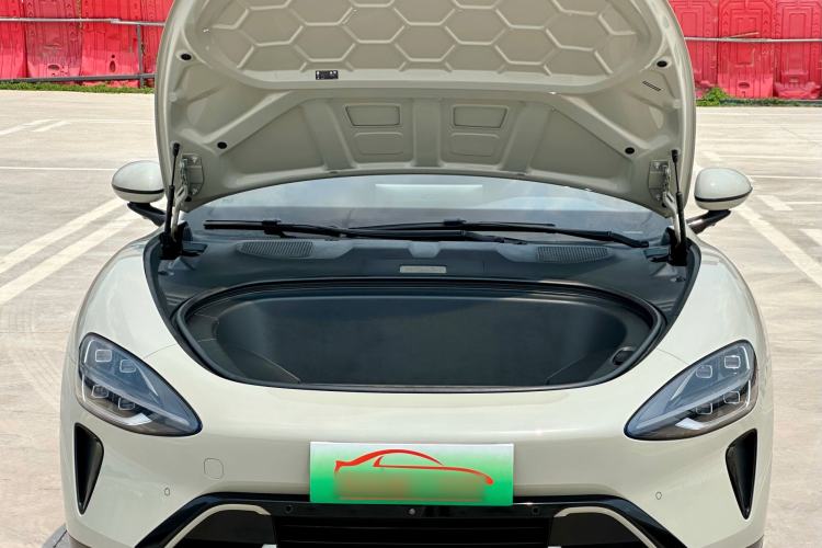 Used Xiaomi Auto SU7 2024 Rear-Drive Long-Range Intelligent Driving Version Interior 9