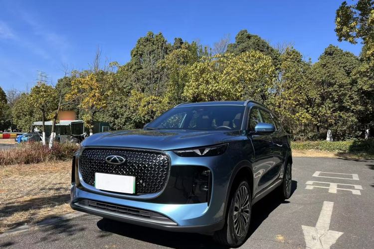 Used Chery Tiggo 8 PLUS C-DM 2025 1.5T 116 km Prestige Version 5 Seats
