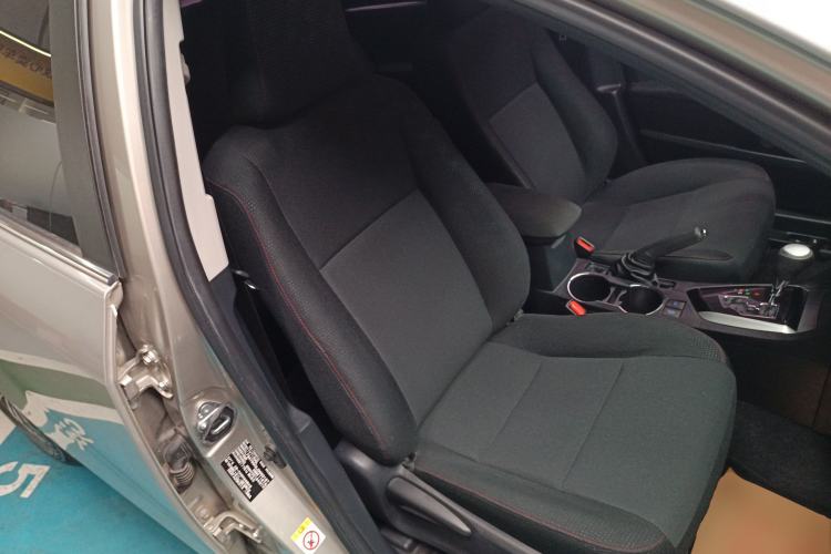 Used Toyota Corolla 2018 1.2T S-CVT GL Smart Enjoyment Version Right Front Seat