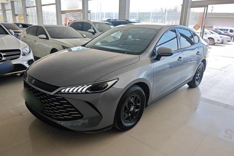 Used BYD Qin PLUS 2025 DM-i Smart Drive 55KM Leading Model