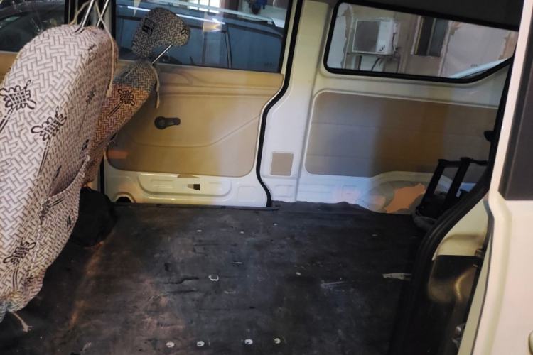 Used CHANGAN KUAYUE Xing V5 2022 1.5L Enjoyment Model 5-7 Seater Passenger Vehicle JL473QH Left Rear Seat