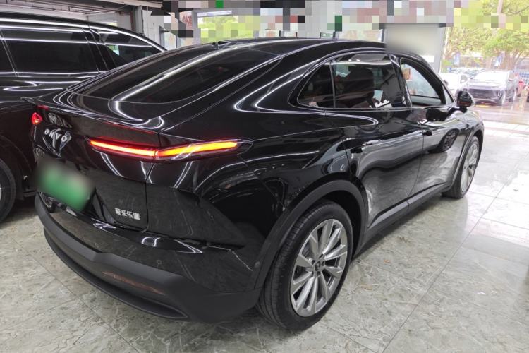 Used ONVO L60 2025 Model, 60kWh Black Knight Special Edition Rear Right 45 Deg