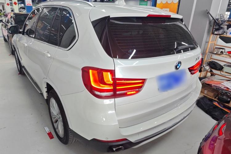 Used BMW X5 2017 xDrive28i
