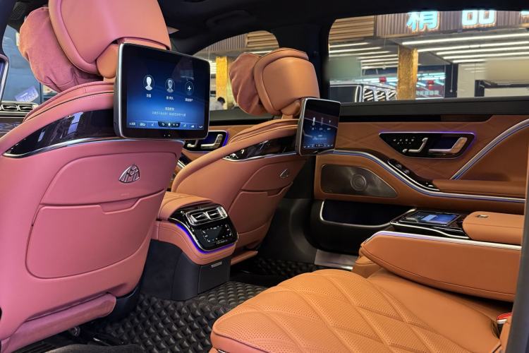 Used Mercedes-Benz Maybach S-Class 2022 S 480 4MATIC Intelligent Premium Special Edition Interior 7